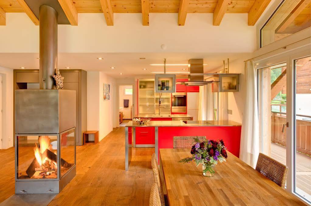 צרמט Apartment Windward מראה חיצוני תמונה